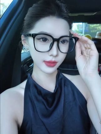 方框素颜眼镜,显脸小修饰脸型 #眼镜 #眼镜推荐 #素颜眼镜