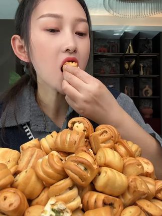 山西特产纯碱烤馍休闲非油炸解馋充饥抗饿饼干小零食香酥脆馒头丁9