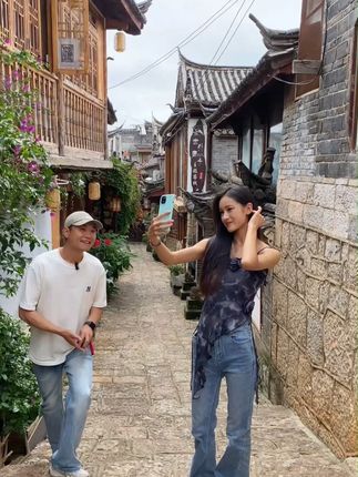 教你一招拍摄技巧,轻松拍出旅行大片!简单易学 #手机摄影 #八爪鱼支架#三脚架自拍#自拍杆#手机支架