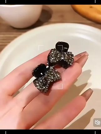闪钻迷你小号抓夹,女前额刘海碎发侧边夹,公主头发夹,头顶小发夹头饰#发夹 #抓夹 #蝴蝶结抓夹 #侧边夹 #碎发夹