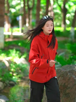 出门游玩高颜值时尚三合一冲锋衣!#户外出游必备 #潮流男女同款 #三合一可拆卸冲锋衣 #冲锋衣三合一