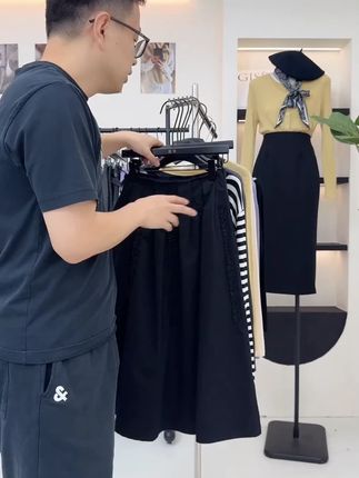 【夏央工厂店】2025秋季小众设计感木耳边口袋显瘦大摆半身裙 #工厂#半身裙#显瘦半身裙#设计感#秋季新品