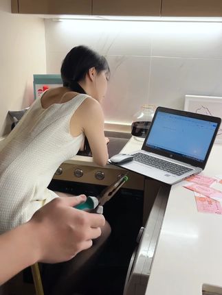 用这种鼠标多爽!说话就能打字,专为打字而生,让你轻松使用电脑操作~#鼠标