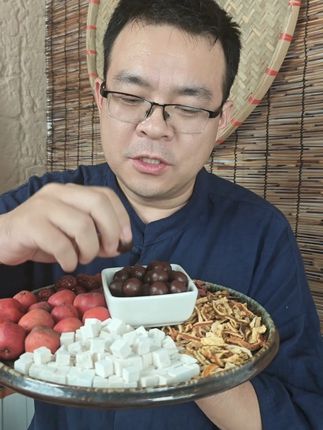 孩子吃的零食要健康干净,陈皮皮家的零食,专做陈皮药膳健康零食,这款六物山楂丸,孩子吃了健康又安全,#零食推荐 #孩子吃的零食 #陈皮六物山楂丸