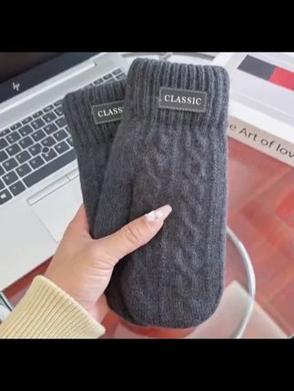 手套冬季男士加绒加厚保暖防寒连指包套双层毛线冬天防冻户外骑行 #手套冬季 #男士加绒 #热点知多少 #加厚保暖 防寒连指包套双层毛线冬天防冻户外骑行