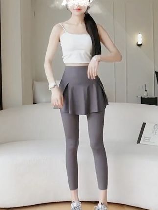 侧面大口袋春秋款假两件裙裤鲨鱼裤女高腰收腹跑步健身瑜伽裤裙潮#裙裤鲨鱼裤 #春秋款 #大口袋 #高腰收腹 #时尚健身裤