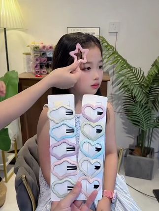 女童彩色云朵发夹bb夹后脑勺发卡刘海发夹学生百搭网红皮质碎发夹#女童发夹 #彩色云朵发夹 #网红发夹 #百搭发饰 #学生发夹