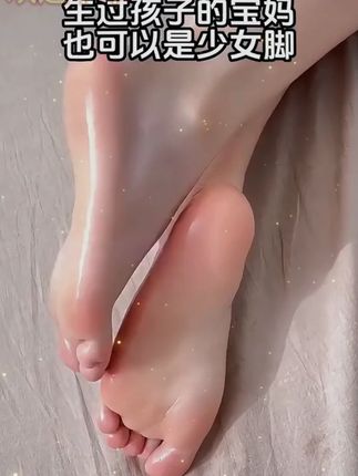 脚后跟干裂像树皮?3天一敷嫩回婴儿脚!山羊奶足膜真香警告#足部护理#嫩脚