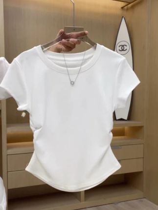 夏季圆领V领设计感褶皱收腰百搭显瘦纯色短袖正肩t恤女 #夏季新款 #短袖t恤 #穿出高级感 #谁穿谁好看系列 #显瘦遮肉