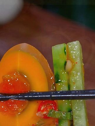 真是没有想到鸡蛋加上食盐的作用竟然这么大#皮蛋 #鸡蛋 #鸡蛋的神仙吃法