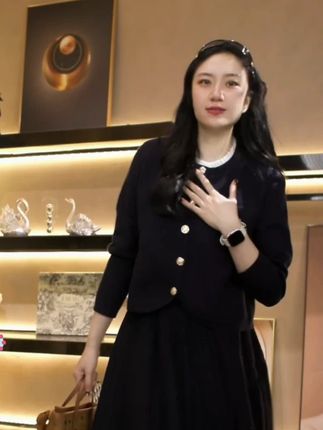 魅力出行装备,旅行套装亮相 #穿出高级感 #显瘦穿搭 #轻奢女装 #套装 #搭配技巧