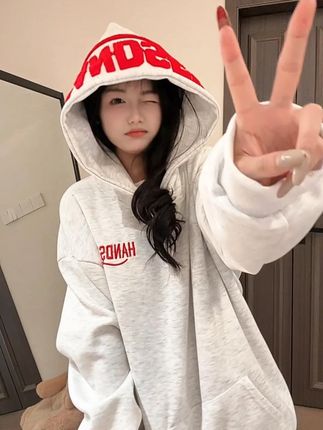 降温啦!加绒加厚卫衣穿起来!刺绣设计真的太精致了! #谁穿谁好看 #ootd穿搭 #男女同款 #卫衣穿搭 #早秋穿搭