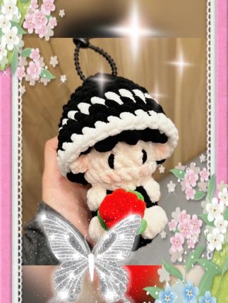#十个勤天周边 #钩织玩偶 #明星公仔 #演唱会挂件 #手工玩偶 成品 十个勤天钩织玩偶 十个勤天演唱会周边挂件 明星属性公仔