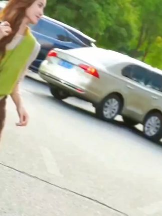 早秋时尚穿搭年新款百搭长袖打底衫针织马甲高腰裙裤三件套装 #三件套装 #裙裤 #打底衫 #针织马甲 #长袖打底衫