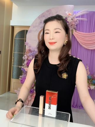 爱美的姐妹们看过来#精致女人必备 #美妆