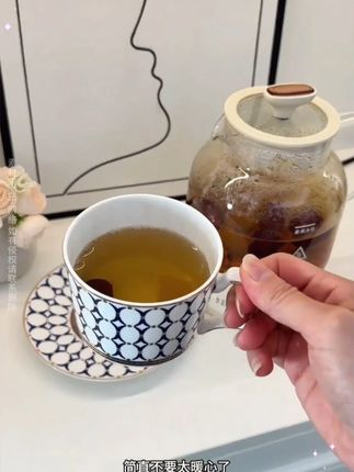 这个分体式多功能养生壶,烧水煮茶炖甜品太方便了!全玻璃的用着更安心!女生就要多煮点养生茶喝喝滋养自己!#喝出来的健康 #养生壶 #养生壶推荐
