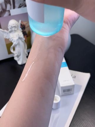 肌肤水嫩的秘密 KPC植萃精华水乳套装 化妆卡粉的姐妹必入!#昆药kpc #精致护肤 #植萃精华 #水嫩肌肤 #卡粉浮粉
