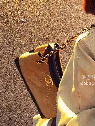 背新包25a麂皮购物袋真香 果断又干脆才会顺风又顺水