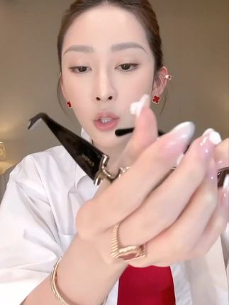 【薯薯镜】圆框猫眼墨镜女2025新款高级感俏皮防紫外线太阳镜34020#墨镜 #墨镜推荐 #墨镜女推荐