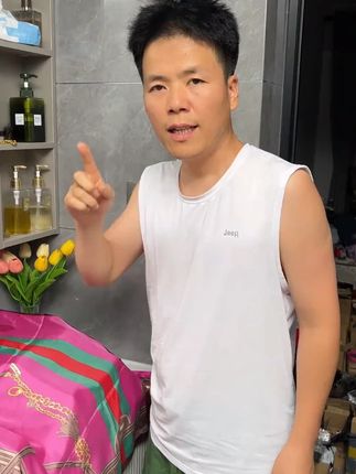 吸盘翻盖沥水肥皂盒家用高颜值壁挂香皂置物架卫生间免打孔收纳盒#肥皂盒 #免打孔 #卫生间收纳 #高颜值 #沥水好物