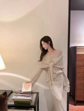 莱赛尔亚麻镂空针织精致优雅的一整套法式度假风秋季套装女6861#显瘦穿搭#夏季新款#小众设计感#超仙连衣裙#通勤搭配