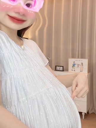 夏天来了!穿这套去产检,被好多人问链接,姐妹们都夸我穿这套显白又显瘦 #孕妇连衣裙夏 #藏肚子孕妇装 #࿆甜࿆美࿆女࿆孩࿆ #孕妇连衣裙 #温柔气质穿搭