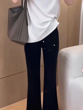 出厂做了3款裤长,高个子小个子姐妹都能驾驭,大码穿到200斤,高腰高弹力直筒微喇裤冰丝凉凉裤#夏季新款 #不挑年龄不挑身材#面料舒适透气 #高腰微喇裤女 #显高显瘦显腿长