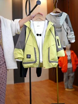 男童外套秋装2025新款儿童男大童风衣连帽运动服春秋季上衣 #每日童装穿搭分享 #高品质童装 #潮童必备 #谁穿谁好看系列 #童装童品