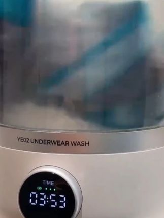内裤千万别再攒一起洗了看这个洗衣杯洗个澡的功夫就把内裤洗好了,彻底解放双手,简直太方便了!#迷你洗衣杯 #洗袜子机 #洗内裤神器#岩色便携洗衣杯 z