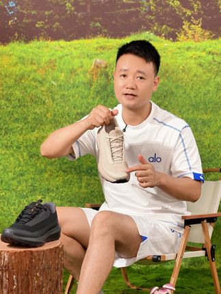它不仅是脚下鞋, 更是生活态度的彰显 #爸爸鞋#休闲鞋#飞织鞋