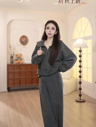 让思绪随云飘远,只留澄澈在眼前 #显瘦穿搭 #穿出高级感 #秋季穿搭 #品质女装