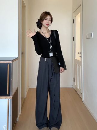 终于找到脱掉外套都好看的内搭上衣了!U领正肩版型显瘦显身材!单穿内搭都合适!#打底衫 #百搭打底衫 #显瘦穿搭