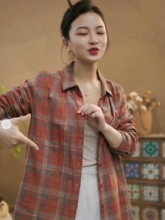 2025春季秋款棉纱格纹衬衫女休闲百搭柔软上衣 #面料柔软舒适  #时尚洋气减龄  #休闲显瘦百搭  #谁穿谁好看  #面料柔软舒适