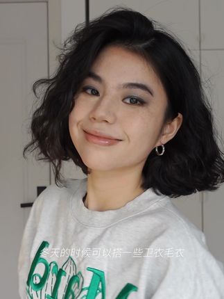 戴不腻的潺流耳圈真的好好看啊~很精致的感觉! #饰品分享#耳饰分享#小众设计感#ARSIS#耳环控