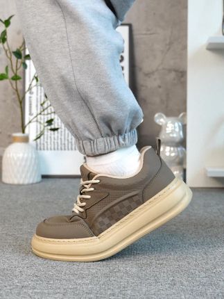 在缓慢的日子里,找到属于自己的节奏 #软底软面穿上超舒服 #好穿不累脚 #百搭鞋子 #男鞋推荐