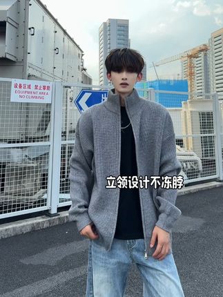 入秋降温高领毛衣真帅啊 #高领毛衣 #针织毛衣 #男女同款 #ootd穿搭 #无性别穿搭