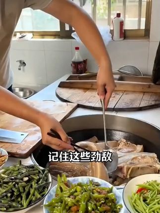 轻上冬瓜荷叶薏米水0添加蔗糖0卡精选夏天清凉健康好喝
