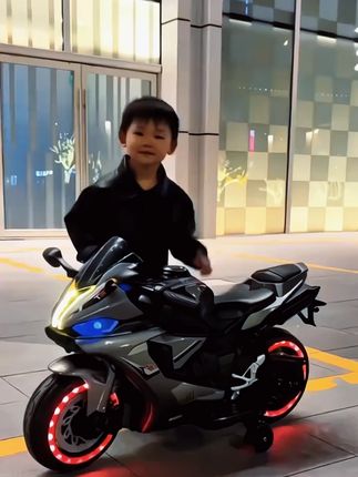 儿童超大号动力摩托!3-13 岁可坐,可升级电瓶车~ # 儿童摩托车 #电动童车