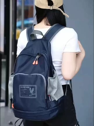 意大利进口折叠双肩包NEVE男女轻便干湿分离旅游户外书包通 #双肩包 #双肩包推荐 #双肩包包 #书包推荐 #书包