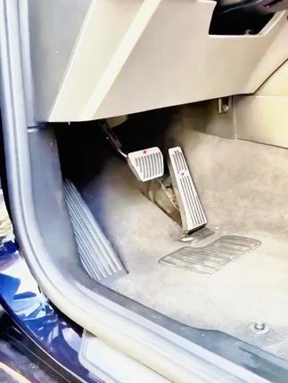宝马专用油门踏板 适配新 5 系 / 3/1/2/4/7 系 X7X6X1X5X3GT 内饰改装配件