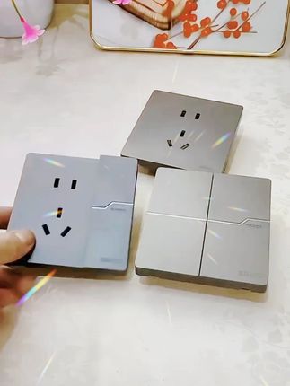 国际电工开关插座面板家用电源灰色86型暗装5一开五孔墙壁16a插座 #开关插座 #开关 #插座 #开关面板 #好物分享
