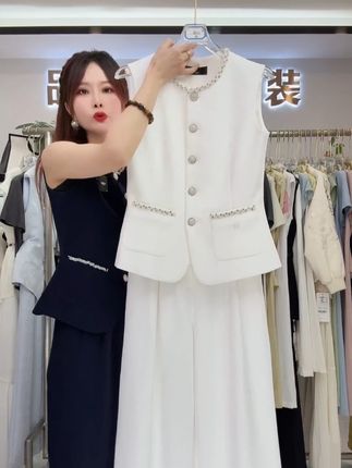 〈纪朵研〉1136时尚新款休闲套装马甲修身马甲夏季通勤两件套 #夏季新款 #穿出高级感 #爆款热卖中 #高品质套装 #今日新款推荐