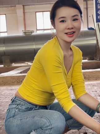 健忘和笑点低,是快乐生活的标配 #酒文化#白酒#酒厂有酒妹#酒后行为艺术家