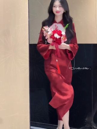 #张予曦毕雯珺真拍了红裙抱 #深情眼 #张予曦 #毕雯珺