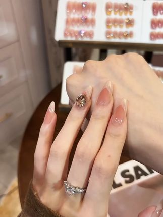 杏仁烤奶-壹心纯手工穿戴甲 美甲贴片可拆卸假指甲10片装#超好看的美甲 #仙女必备 #穿戴甲 #美出高级感 #穿戴甲随意摘戴