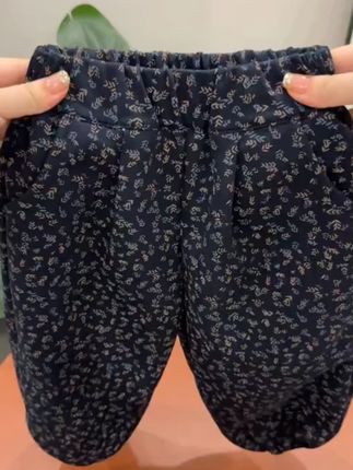 给孩子搂了一件超洋气的,森系灯笼裤,上身好好看,单裤加绒裤都有超百搭#童裝 #童裤 #潮童必备 #高品质童装 #便宜又好穿