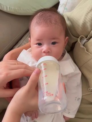 奶瓶升级对宝宝成长阶段很重要 适配奶瓶专用配件升级了~安全材质,给宝宝用更安心! #奶瓶配件 #母婴好物