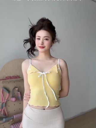 吊带瑜伽背心女带胸垫夏季纯欲风普拉提训练上衣休闲运动美背上衣#背心 #瑜伽背心 #运动背心 #美背背心 #带胸垫背心