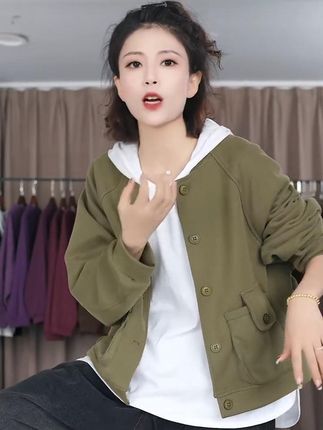 快来看看吧 #高级感穿搭 #高级感 #穿搭 #秋冬穿搭 #显瘦穿搭