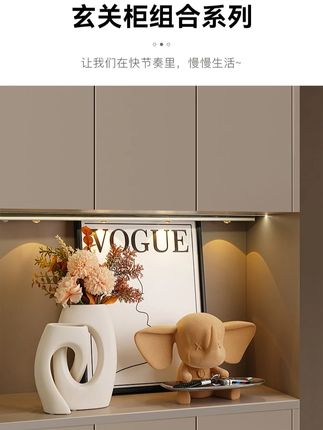 贝汉美桌面轻奢玄关餐边柜客厅家居收纳入户陶瓷高档装饰#玄关装饰 #玄关装饰摆件 #客厅装饰品摆件推荐 #餐边柜装饰 #家居陶瓷摆件